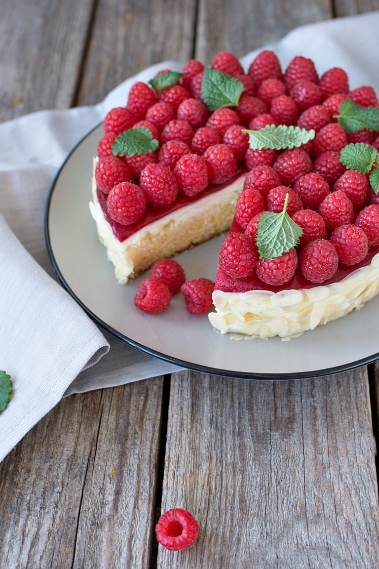 Das perfekte Sommerdessert: Einfaches Erdbeer-Joghurt-Parfait ohne Ei