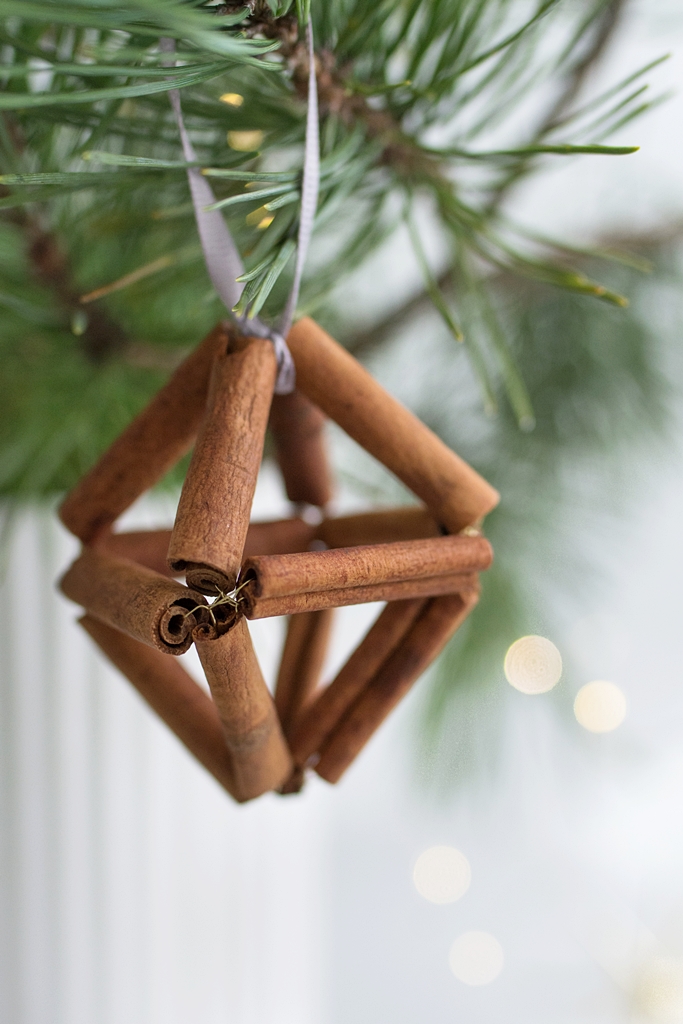 Weihnachtliches DIY: Girlande für den Tisch oder Anhänger für den Weihnachtsbaum