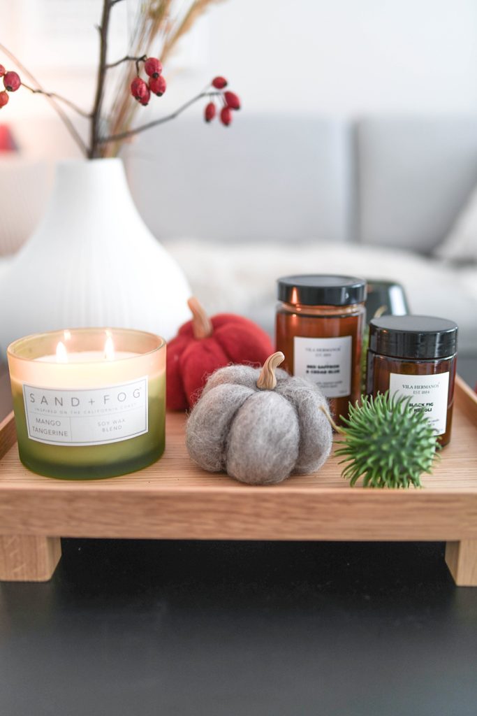 Herbstliche DIY-Deko: Mini-Kürbisse mit der Nadel filzen