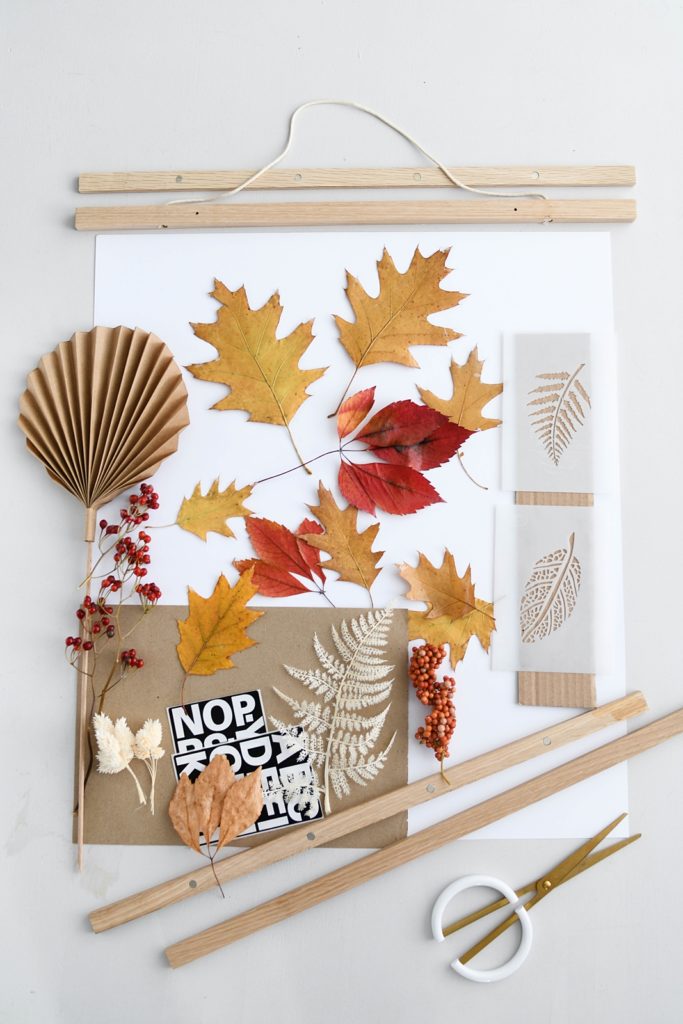 Herbstliches Moodboard mit Naturmaterialien erstellen