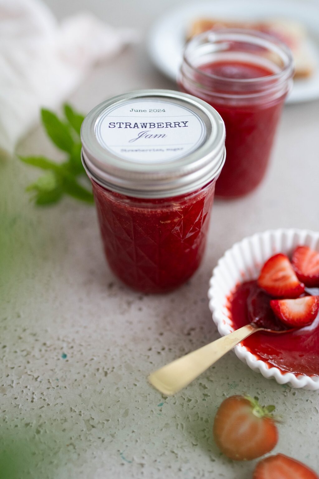 Erdbeermarmelade einkochen: Klassiker und kreative Varianten mit ...