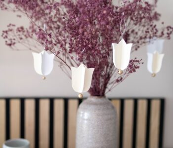 DIY Frühlingsdeko: So bastelst du Tulpen-Anhänger aus Papier